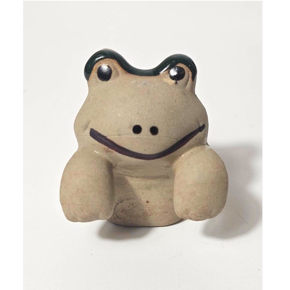 Vintage 1994 Handmade Ceramic Frog Plant Pot Sitter